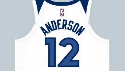 李凯尔将在森林狼身穿12号球衣，上一个12号是戴申-尼克斯