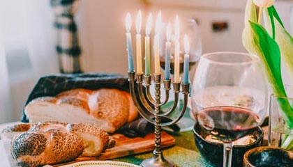 威廉希尔官网-WTT新加坡大满贯：孙颖莎3-1帕拉南 国乒多人携手晋级